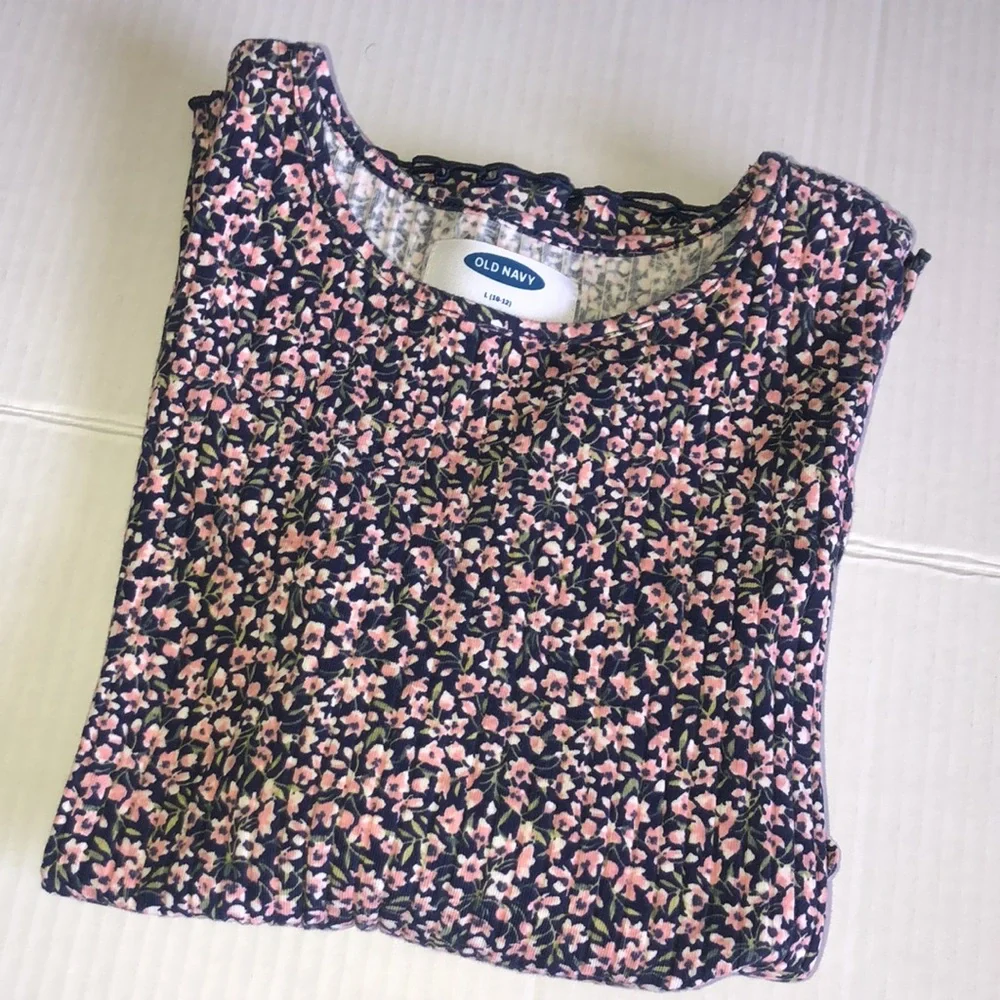 Old Navy Flower Girls Top